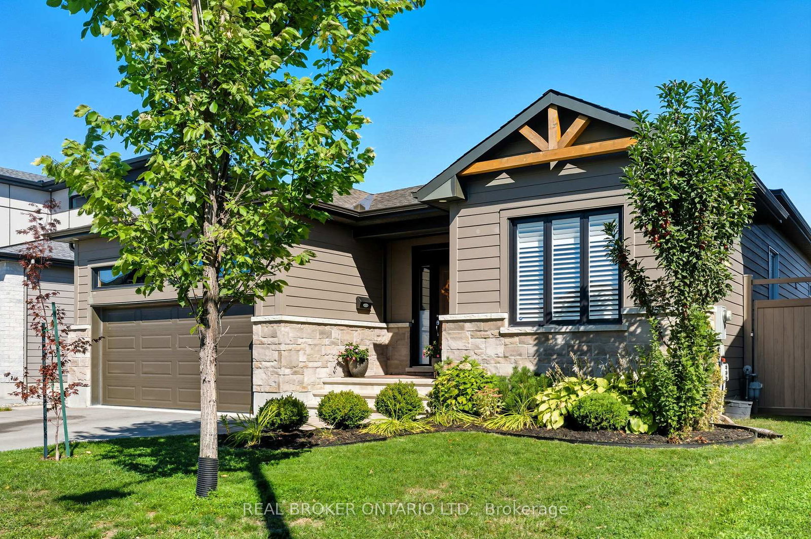 82-axel-crescent-kanata-ontario-x13127782