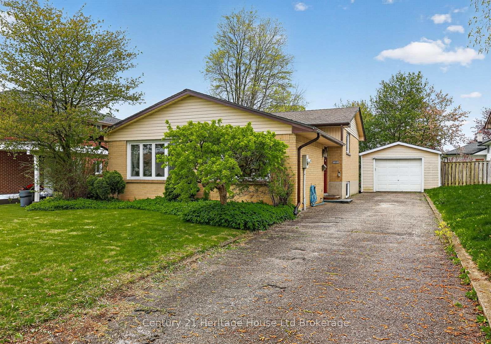 1004-nesbitt-crescent-woodstock-ontario-x13127786