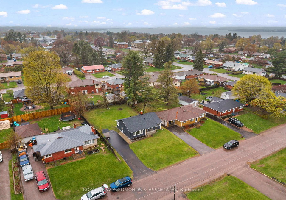 266-clemow-avenue-pembroke-ontario-x13127792