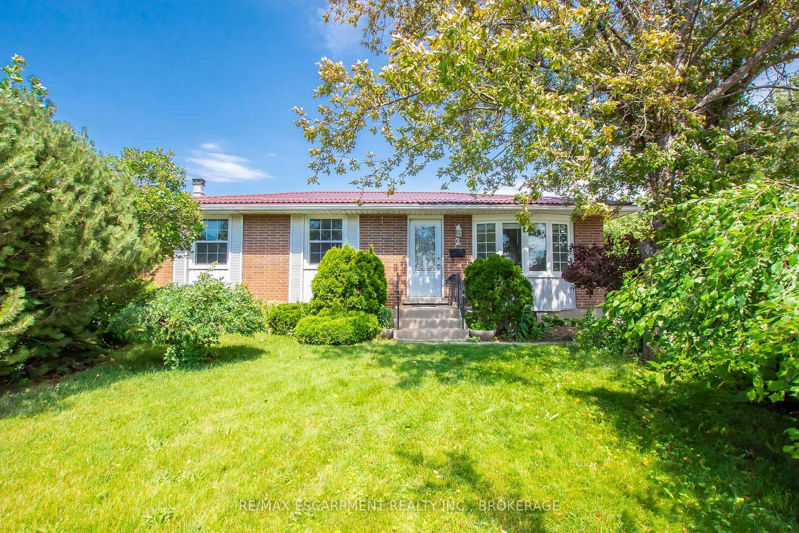 2-wolfdale-place-st-catharines-ontario-x13127860