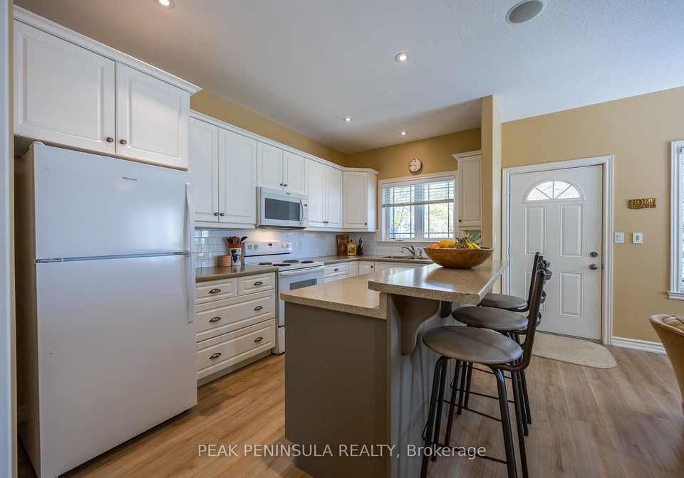 6-reserve-street-norfolk-ontario-x13127934
