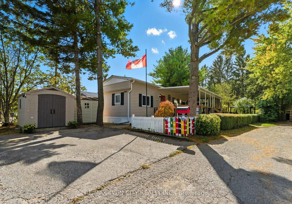 673-brant-waterloo-road-north-dumfries-ontario-x13128040