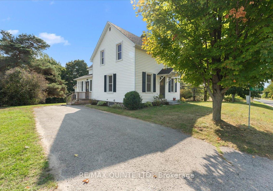 1501-county-road-12-prince-edward-county-ontario-x13128048