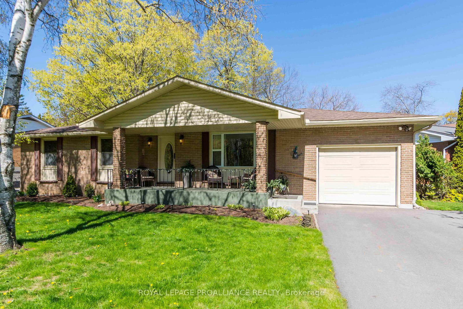 5-parkside-drive-quinte-west-ontario-x13128404