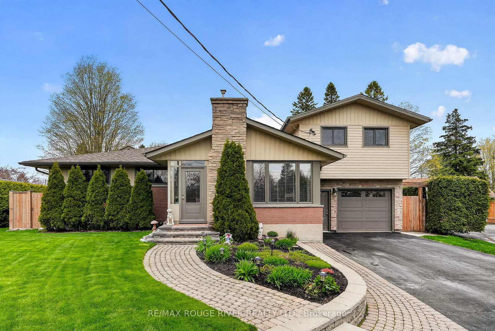 6-st-lawrence-place-cobourg-ontario-x13128450
