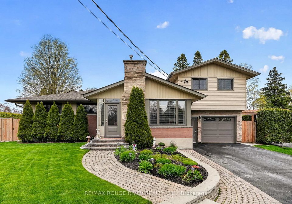 6-st-lawrence-place-cobourg-ontario-x13128450
