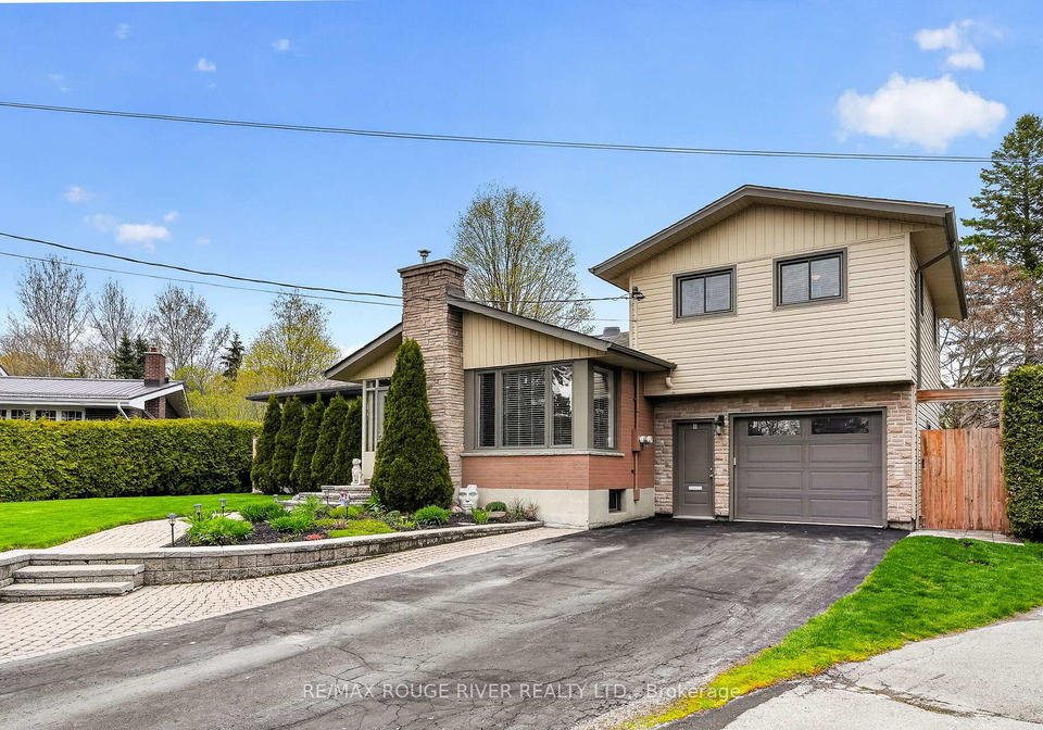 6-st-lawrence-place-cobourg-ontario-x13128450