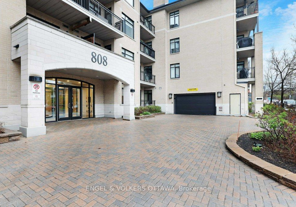 808-bronson-avenue-ottawa-ontario-x13128466
