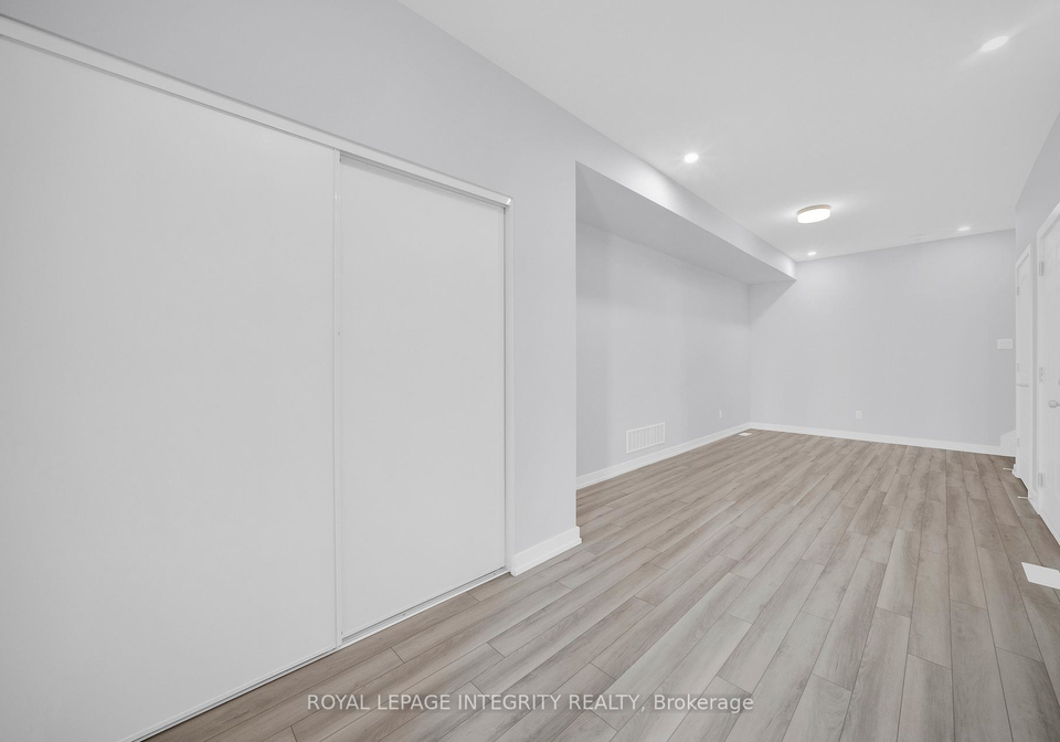 502-celestine-private-ottawa-ontario-x13128566