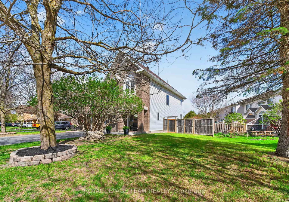108-landover-crescent-kanata-ontario-x13128572