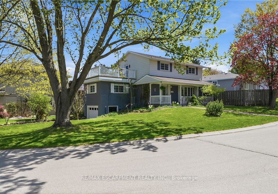 66-skyline-drive-hamilton-ontario-x13128668
