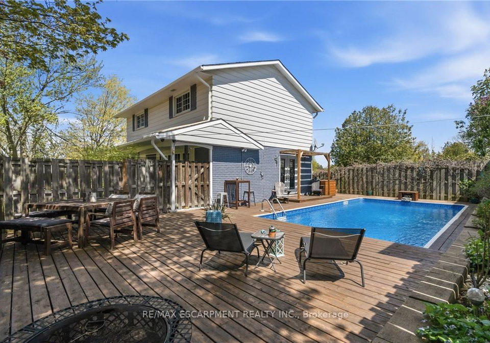 66-skyline-drive-hamilton-ontario-x13128668
