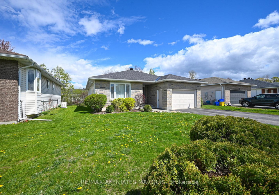 227-lera-street-smiths-falls-ontario-x13128692