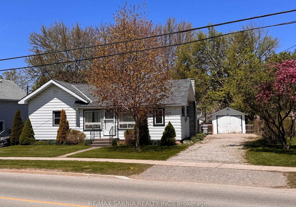 6238-townsend-line-lambton-shores-ontario-x13128704