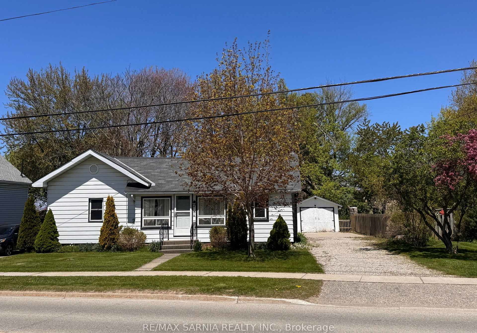 6238-townsend-line-lambton-shores-ontario-x13128704