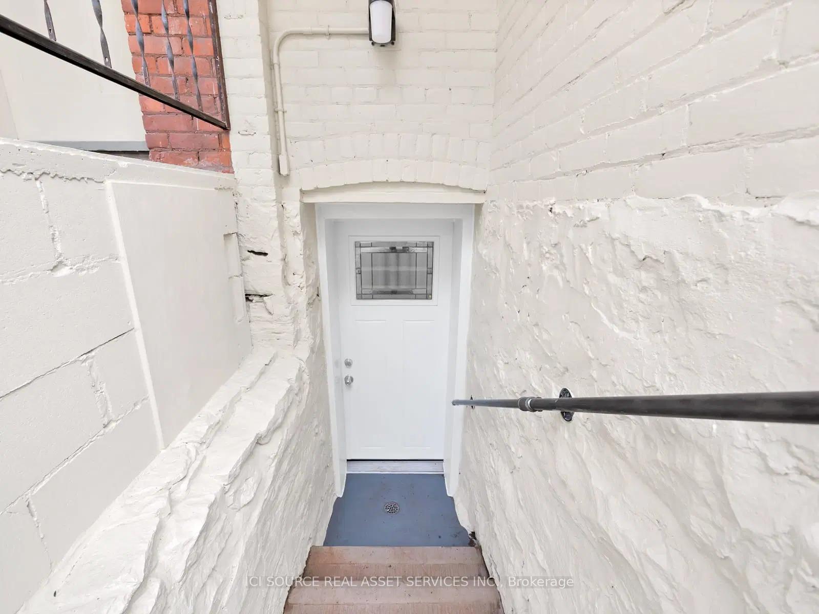 132-holton-avenue-s-hamilton-ontario-x13128714