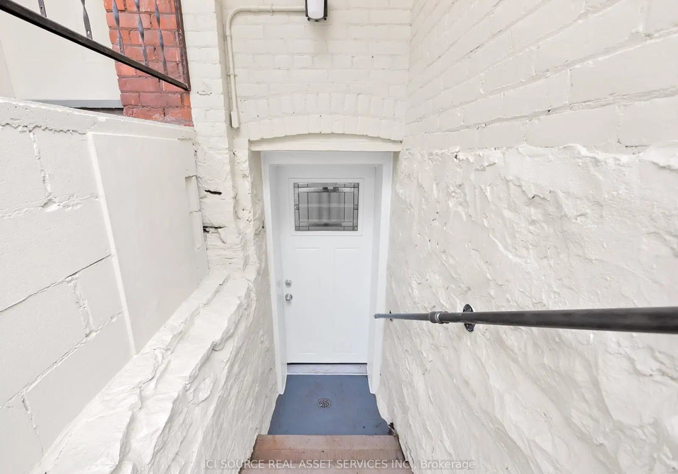 132-holton-avenue-s-hamilton-ontario-x13128714