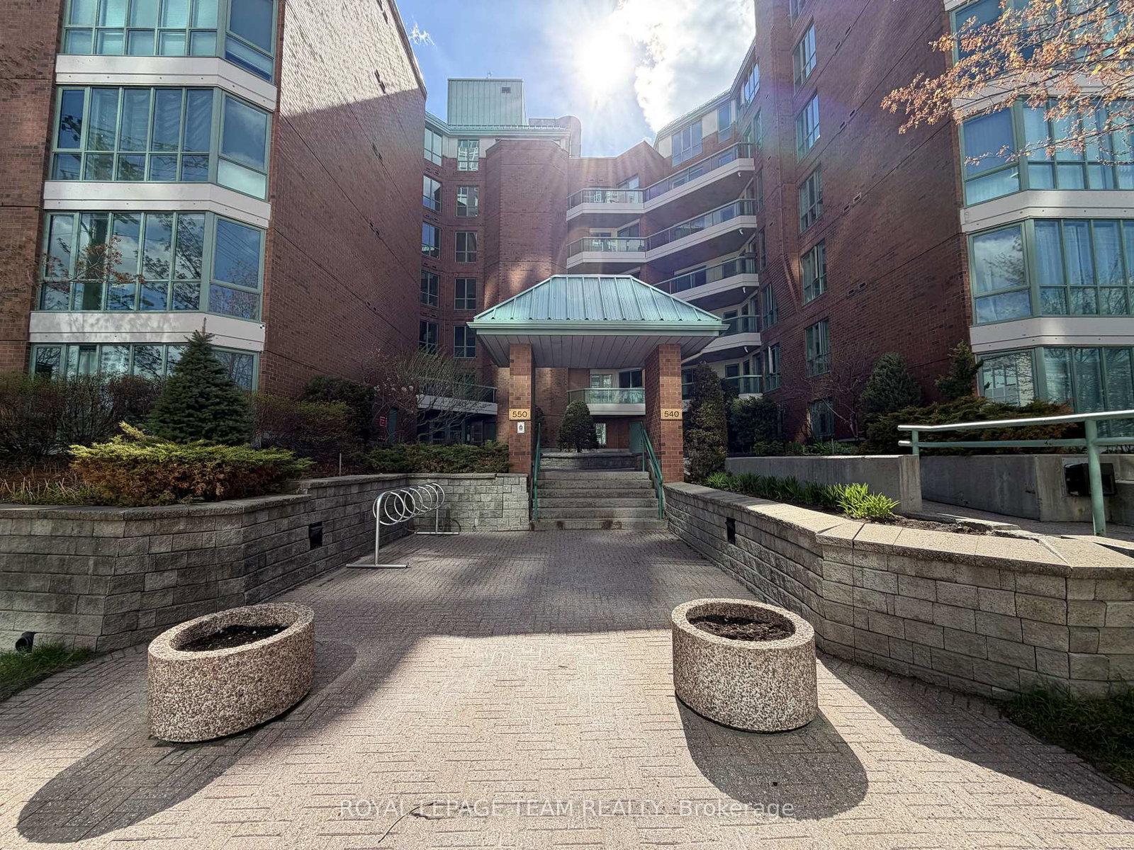 550-s-cambridge-street-s-ottawa-ontario-x13128810
