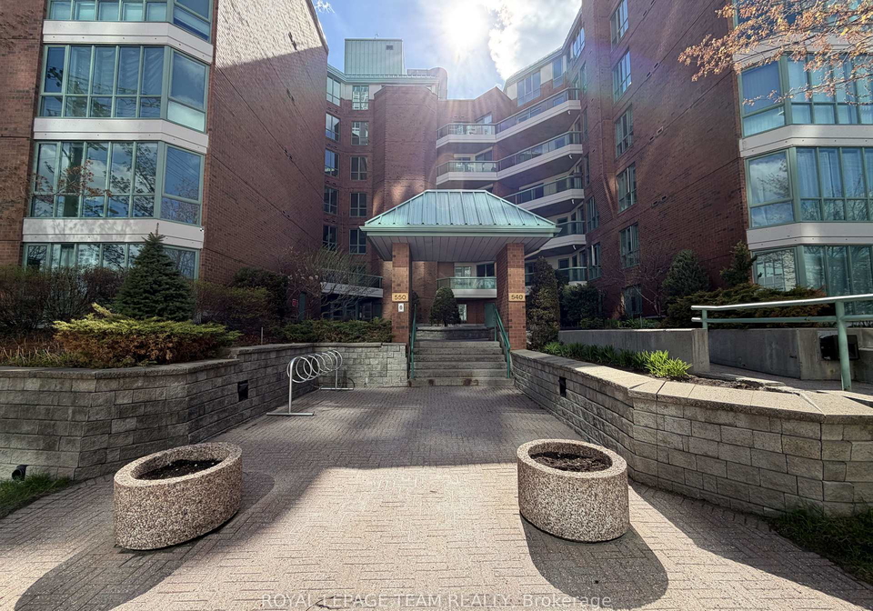550-s-cambridge-street-s-ottawa-ontario-x13128810