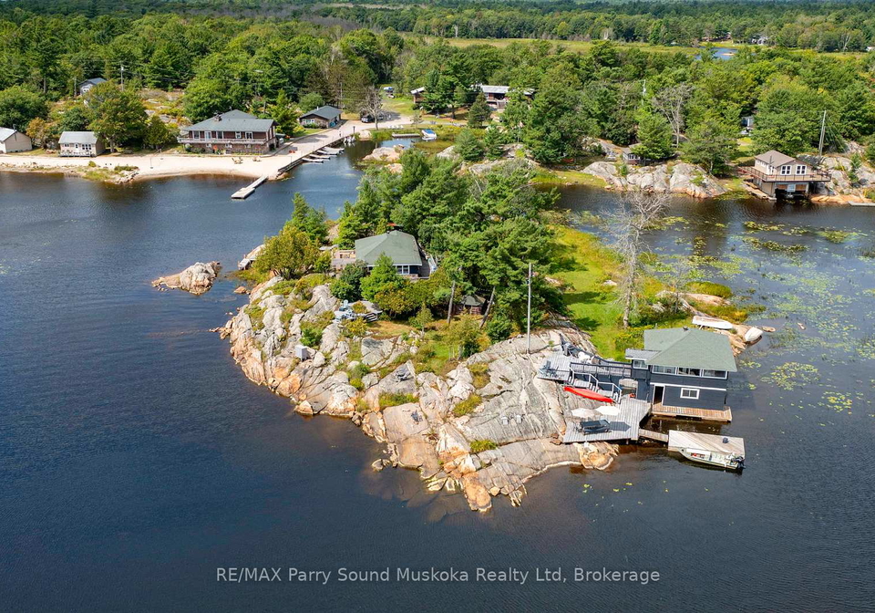1-island-271c-carling-ontario-x13129014