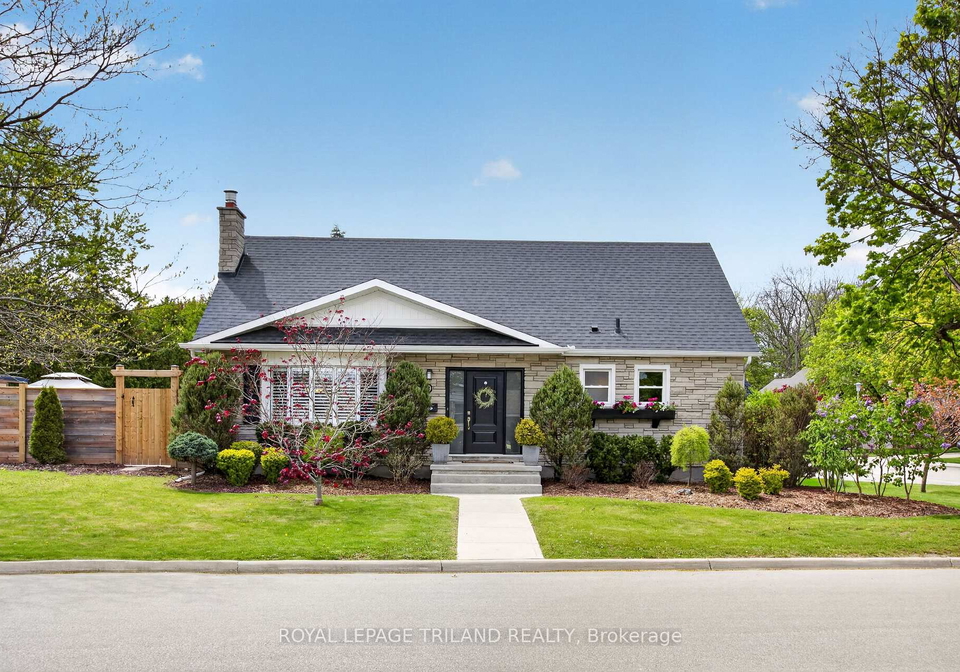 9-cowan-avenue-london-south-ontario-x13129056
