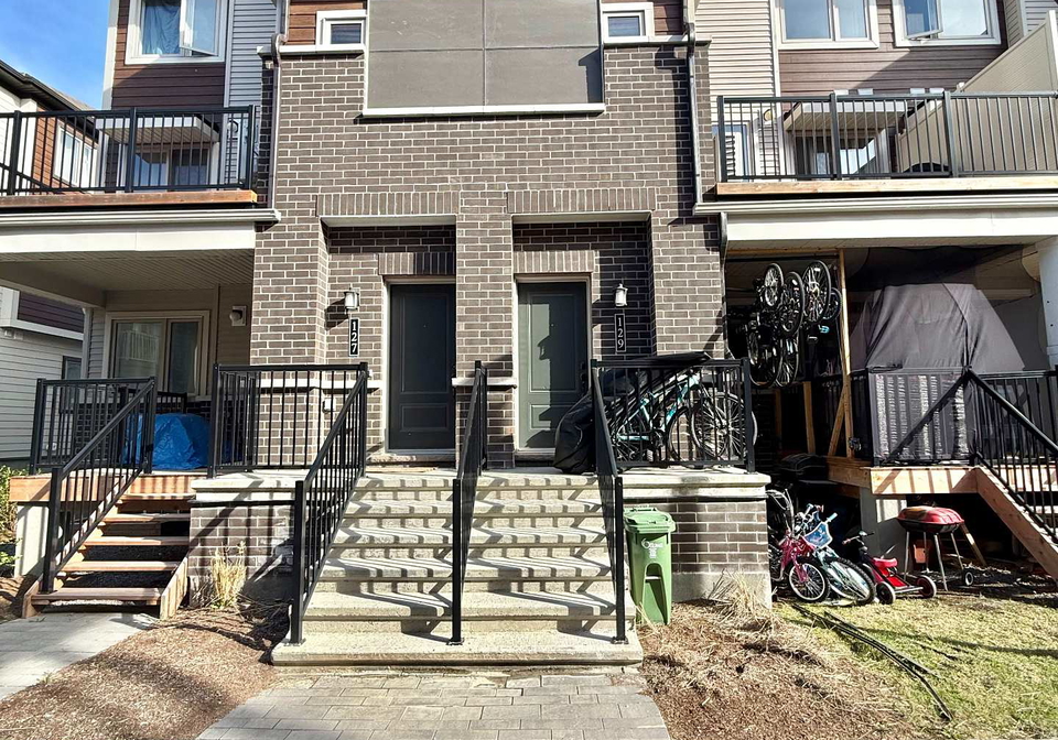 129-anthracite-private-ottawa-ontario-x13129160