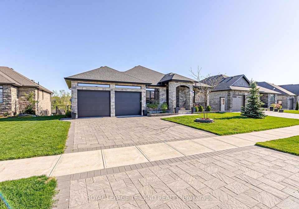151-robin-ridge-drive-central-elgin-ontario-x13129364