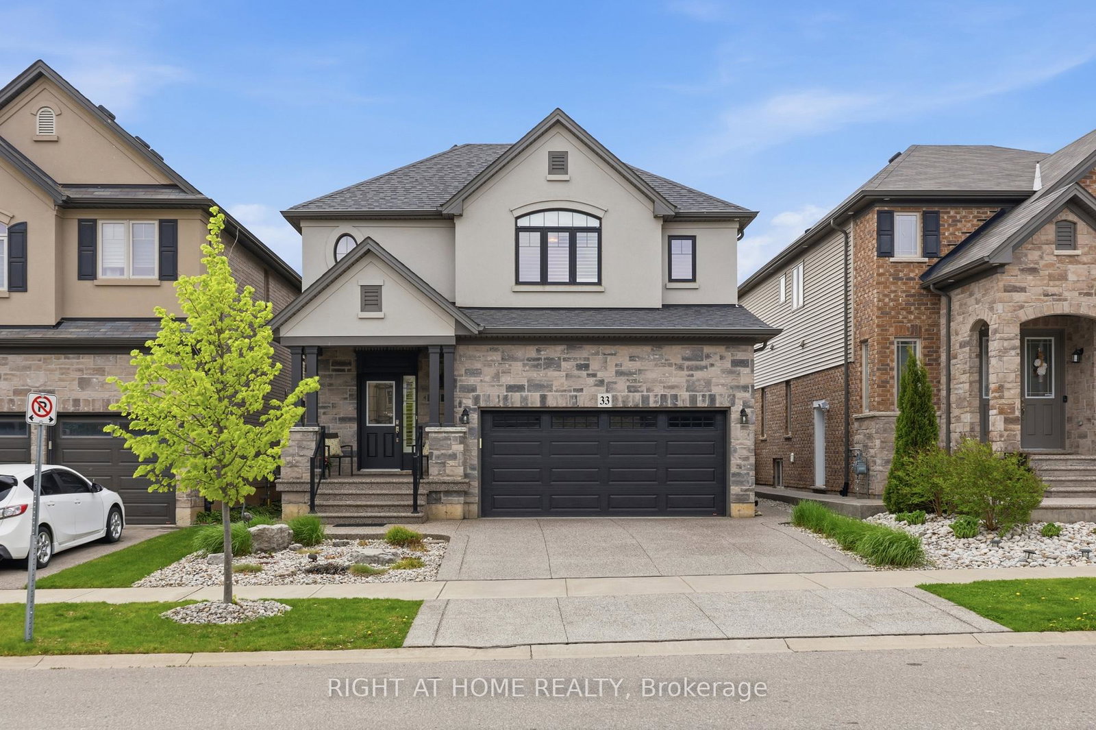33-vic-chambers-place-brant-ontario-x13129396