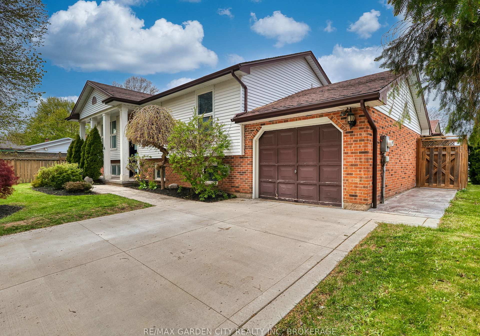 36-rochelle-drive-st-catharines-ontario-x13129402