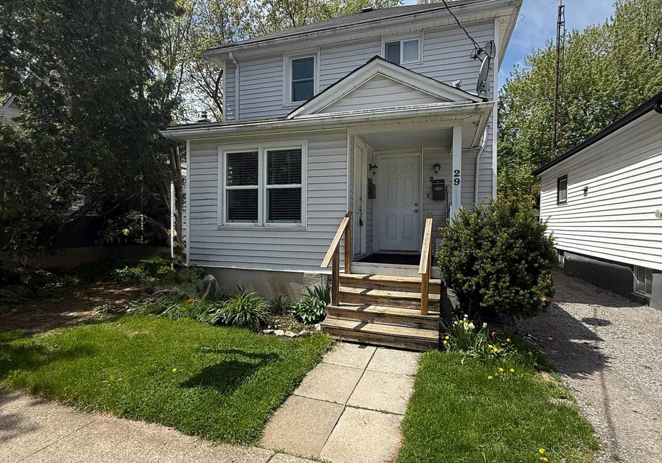 29-rodman-street-st-catharines-ontario-x13129498