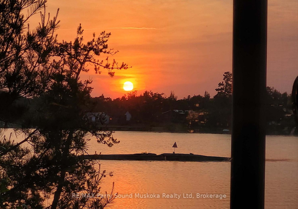 2333-key-river-parry-sound-remote-area-ontario-x13129532