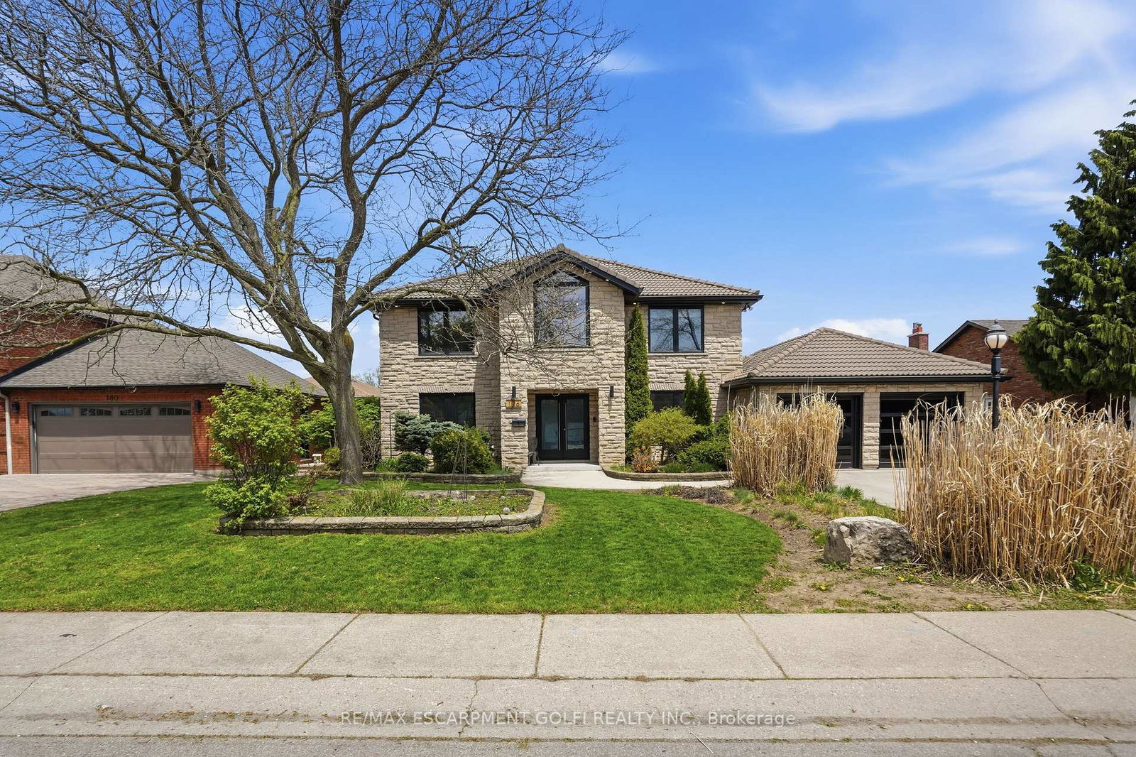 176-albion-falls-boulevard-hamilton-ontario-x13129602