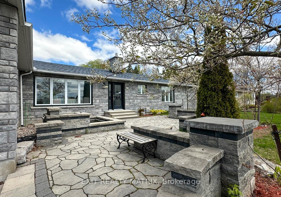 2127-kingsley-street-clarence-rockland-ontario-x13129682