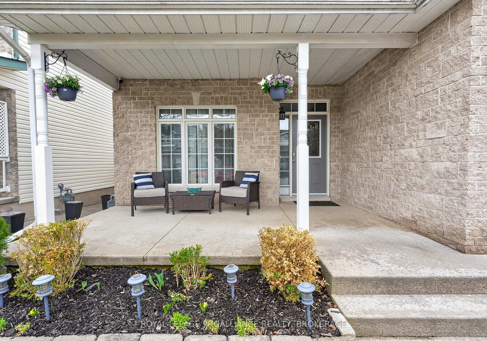 975-bluffwood-avenue-kingston-ontario-x13129688