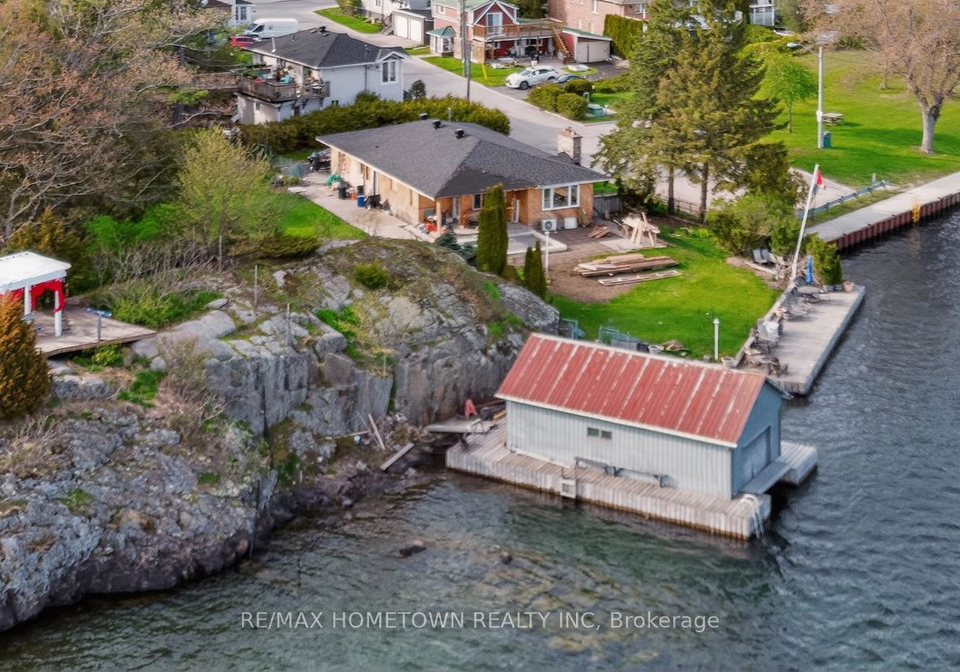 14-thomas-street-brockville-ontario-x13129740