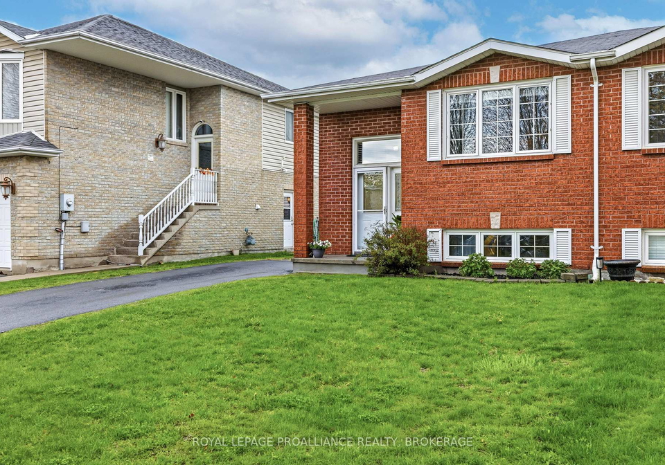 1044-waterbury-crescent-kingston-ontario-x13129744
