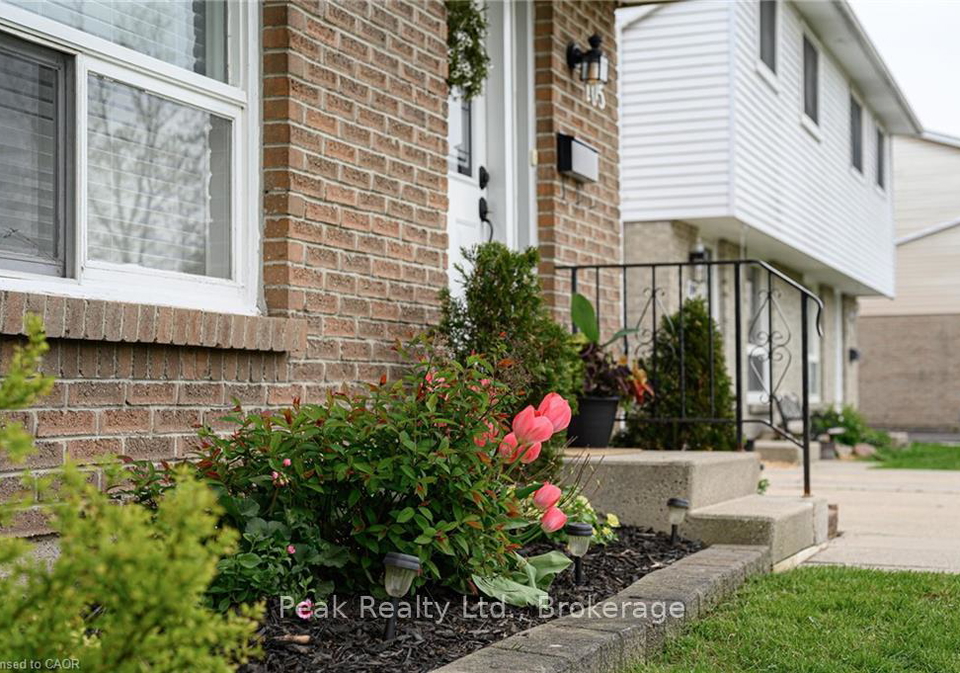 105-maple-avenue-stratford-ontario-x13129804
