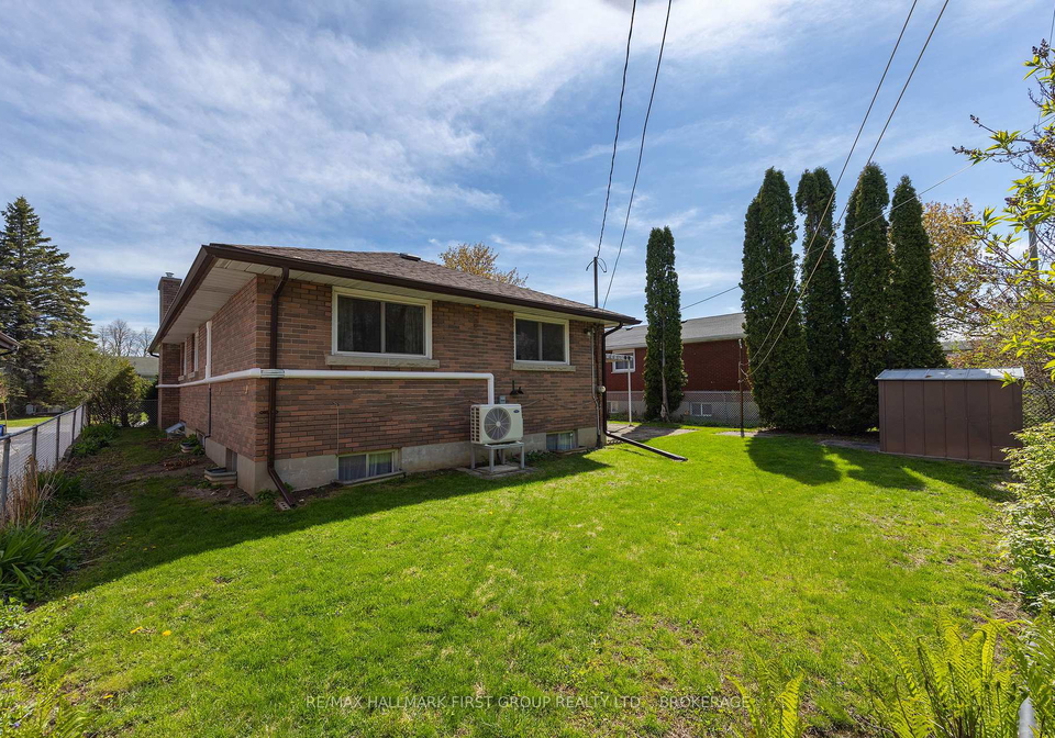 71-morenz-crescent-kingston-ontario-x13129812