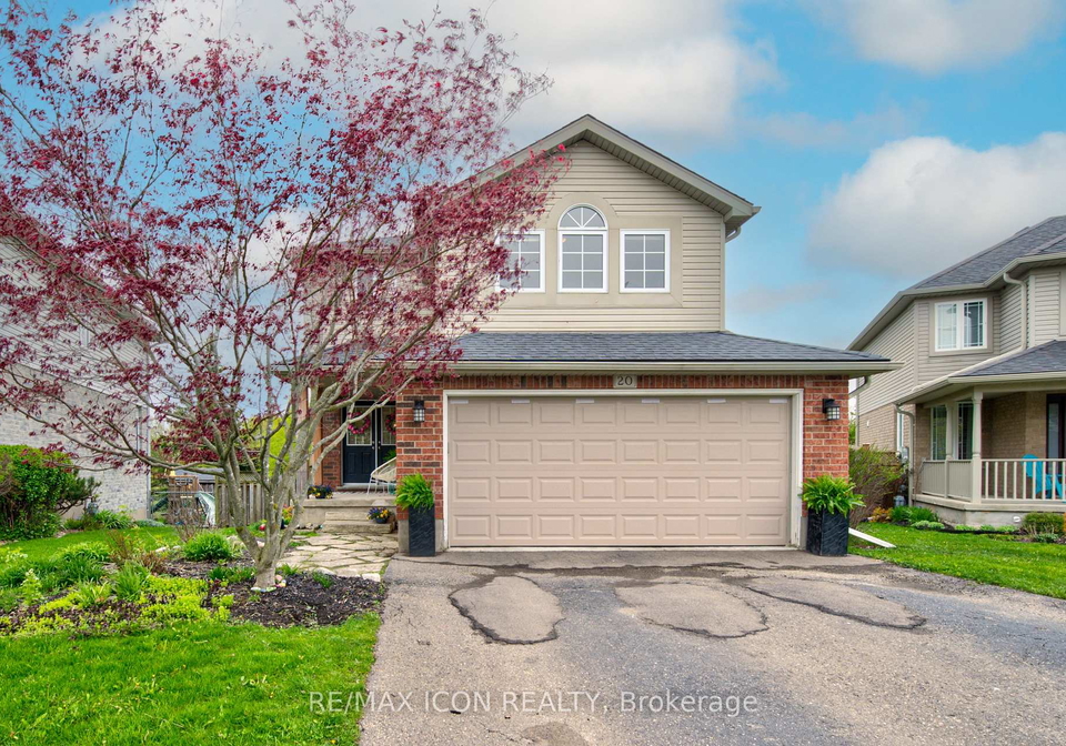 20-stiefelmeyer-crescent-wilmot-ontario-x13129852