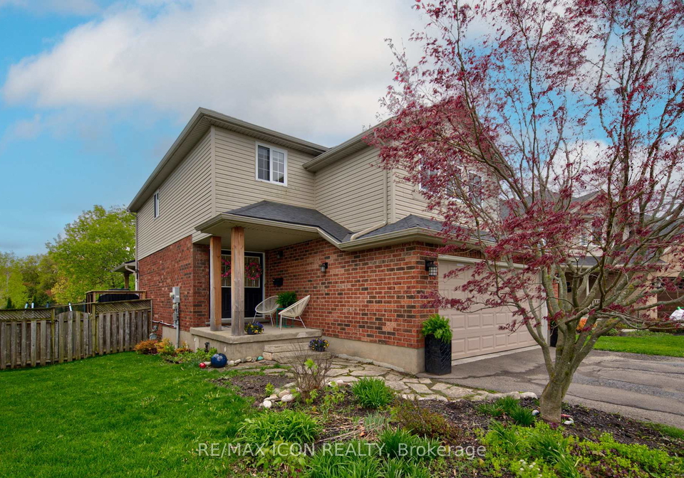 20-stiefelmeyer-crescent-wilmot-ontario-x13129852