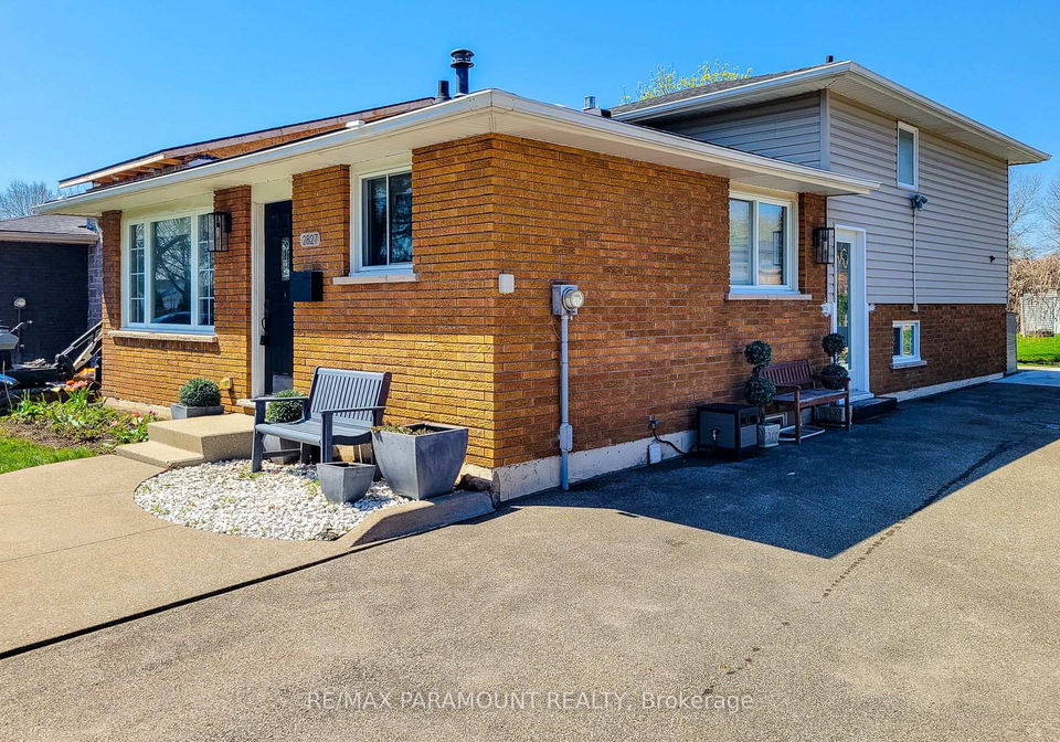 2827-fredonia-drive-niagara-falls-ontario-x13129922