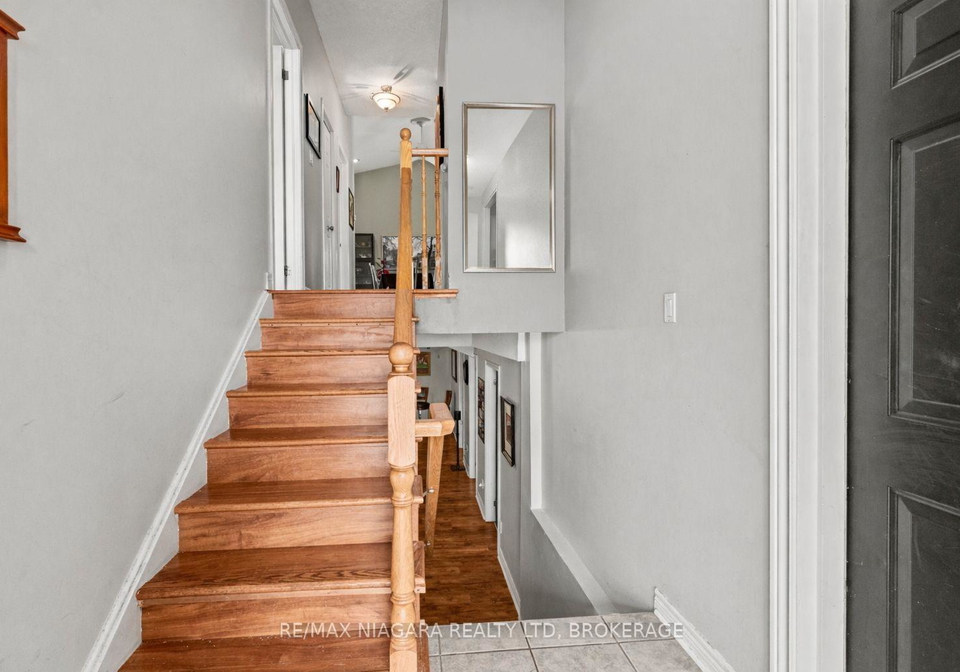7852-charnwood-avenue-niagara-falls-ontario-x13129928