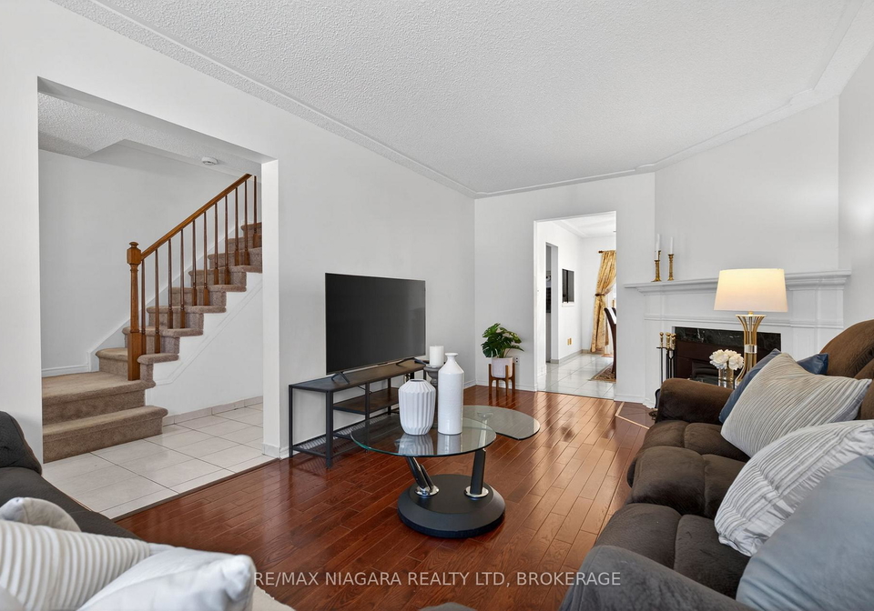 23-windward-street-st-catharines-ontario-x13130014