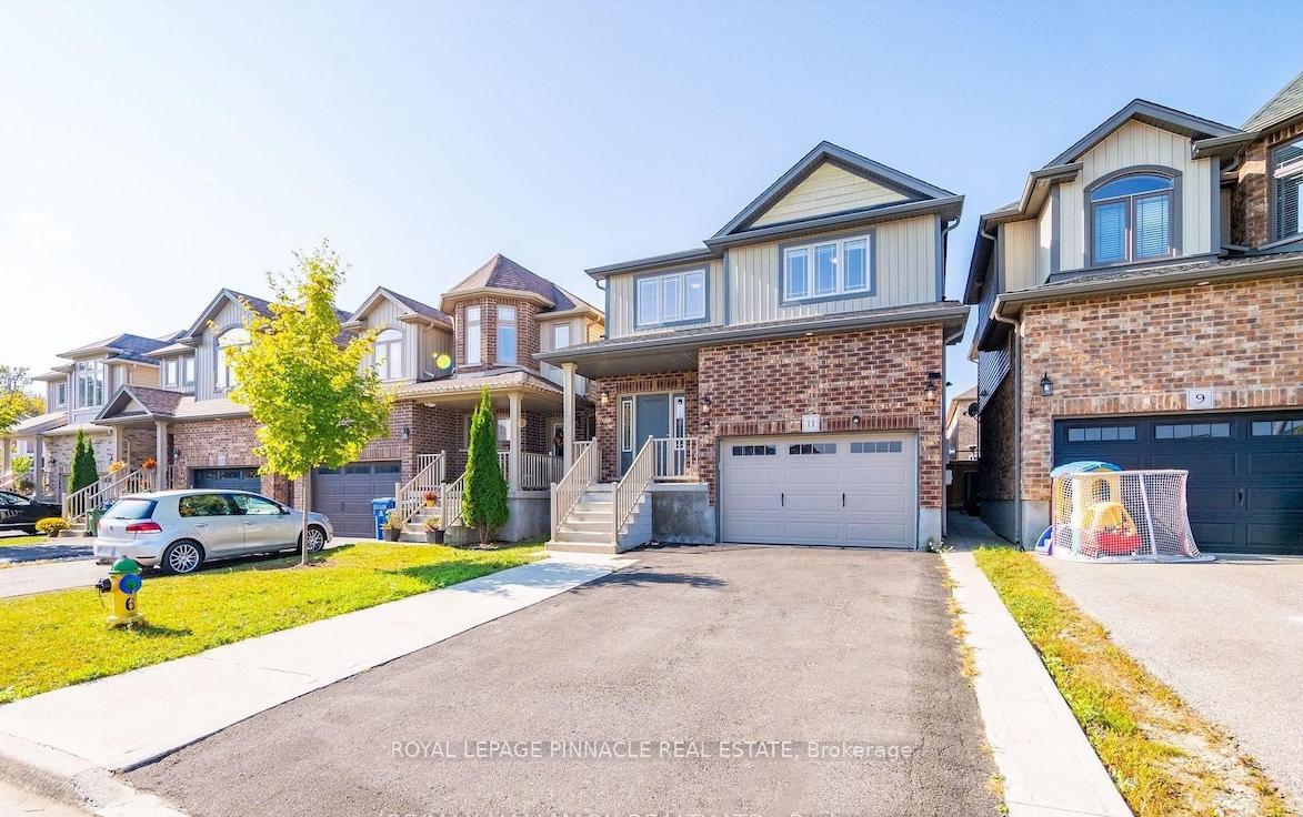 11-burcombe-cross-guelph-ontario-x13130324
