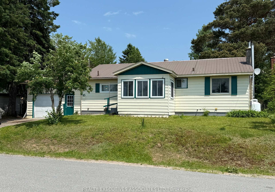 45-larch-street-highlands-east-ontario-x13130596