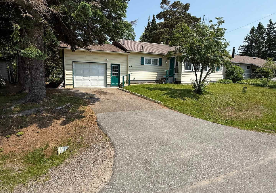 45-larch-street-highlands-east-ontario-x13130596
