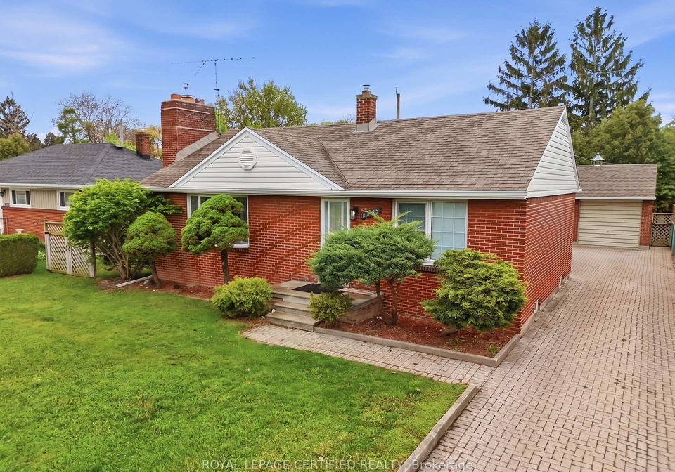 2485-dominion-boulevard-windsor-ontario-x13130662