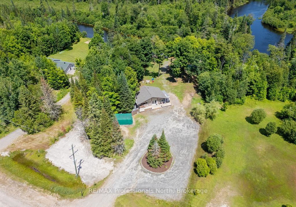 899-katrine-road-burks-falls-ontario-x13130832