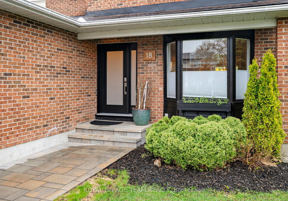 18-valley-ridge-street-ottawa-ontario-x13130860