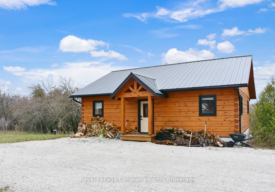 449341-10th-concession-grey-highlands-ontario-x13130926